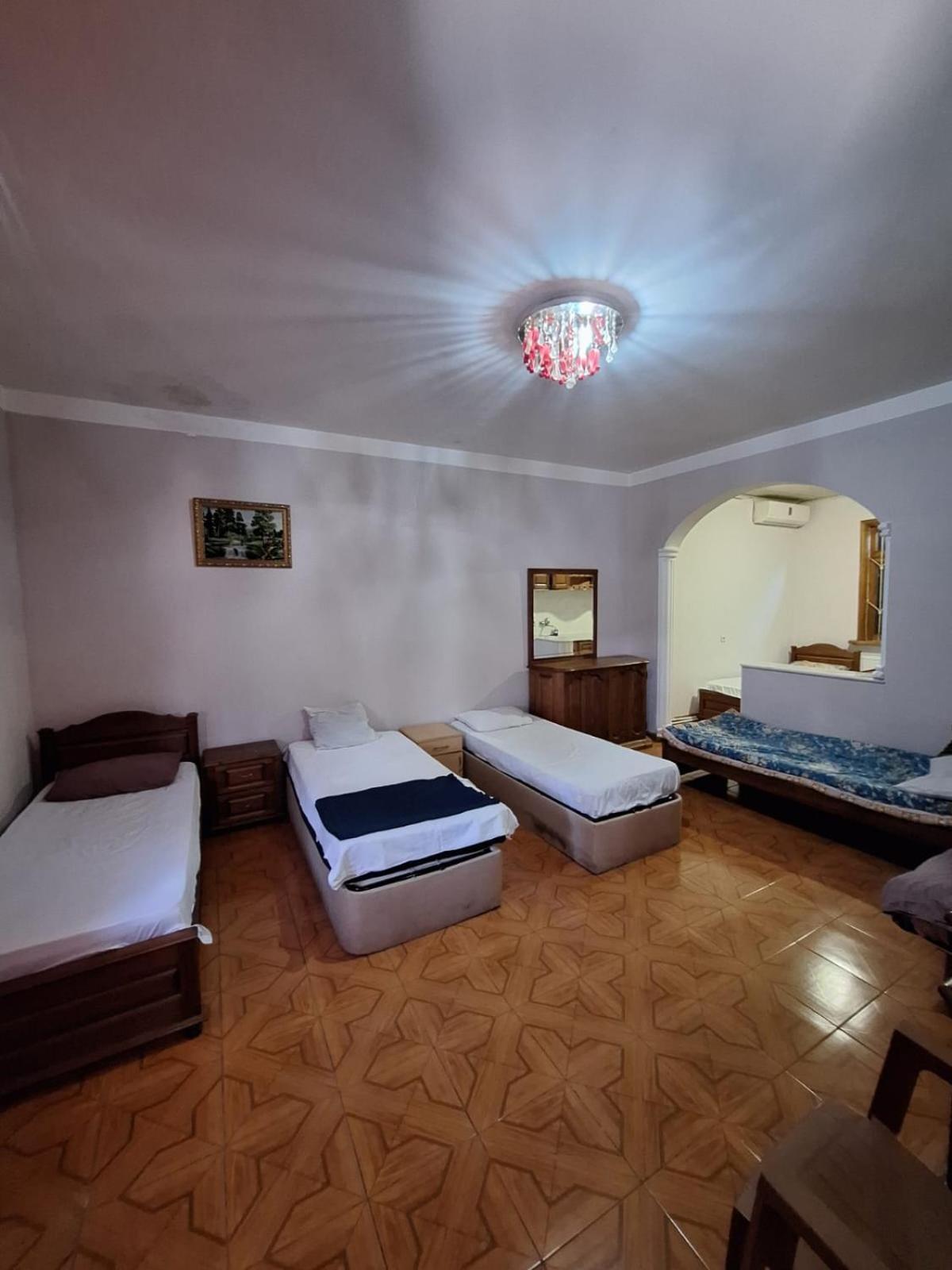 Ferienwohnung Nino And Ali Batumi Exterior foto